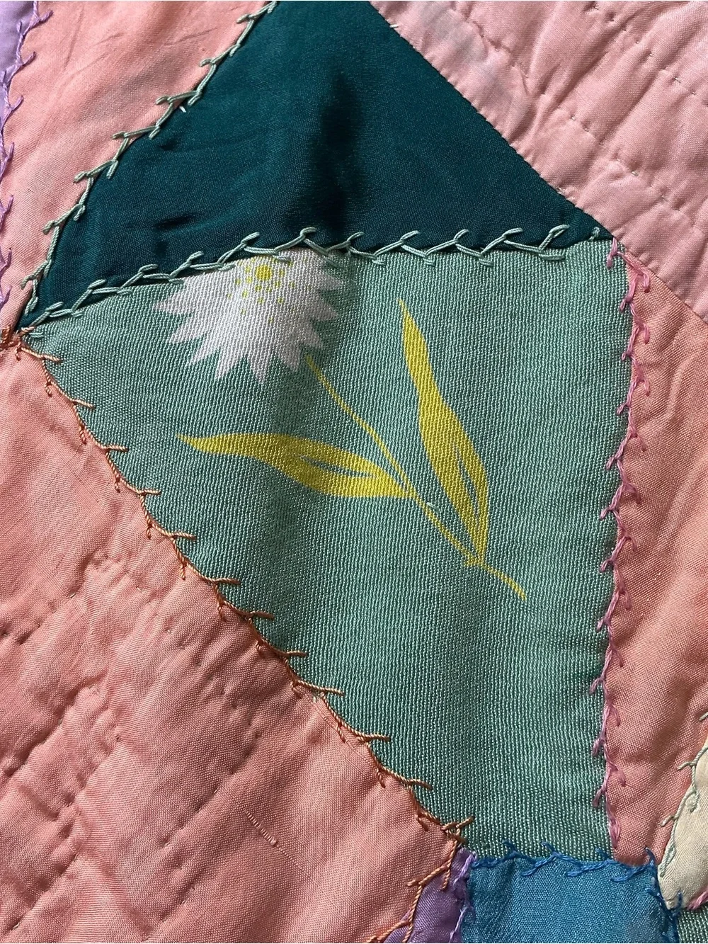 Vintage hand stitched 1930s patchwork crazy quilt 72 x 85 USA made